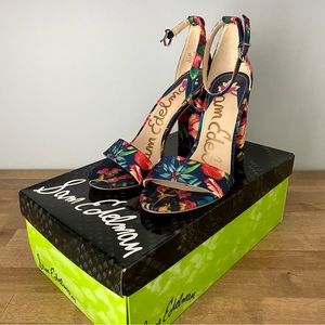 Brand New Sam Edelman Yaro ankle strap heels